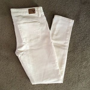 AEO White Jeggings